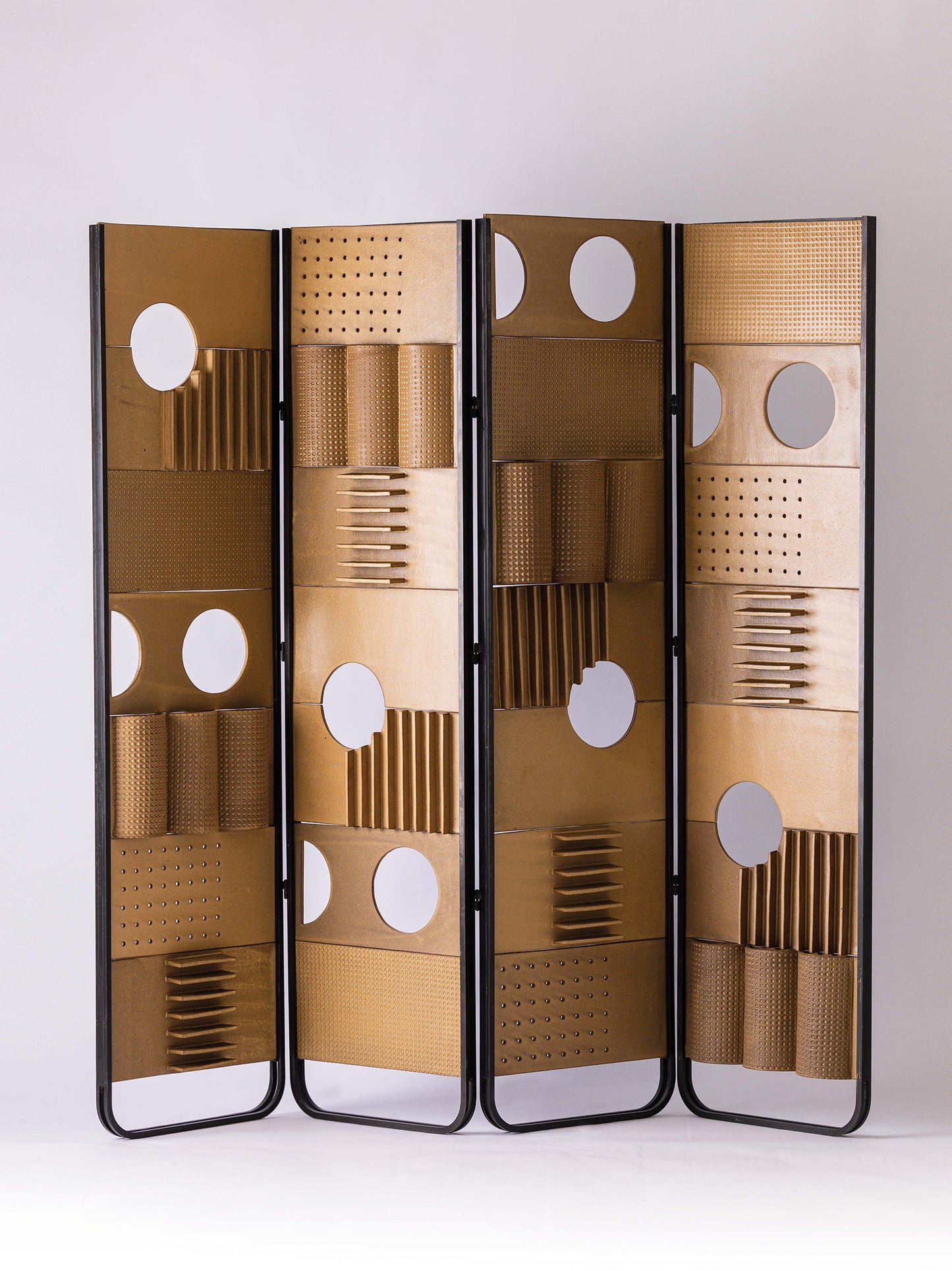 Tall Cassette Folding Screen