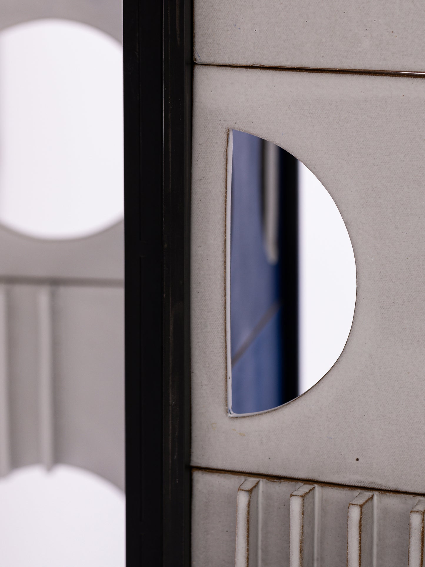 Short Cassette Folding Screen