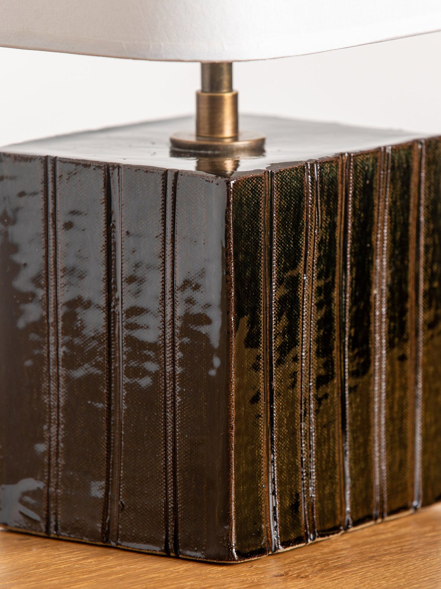 Finch Table Lamp