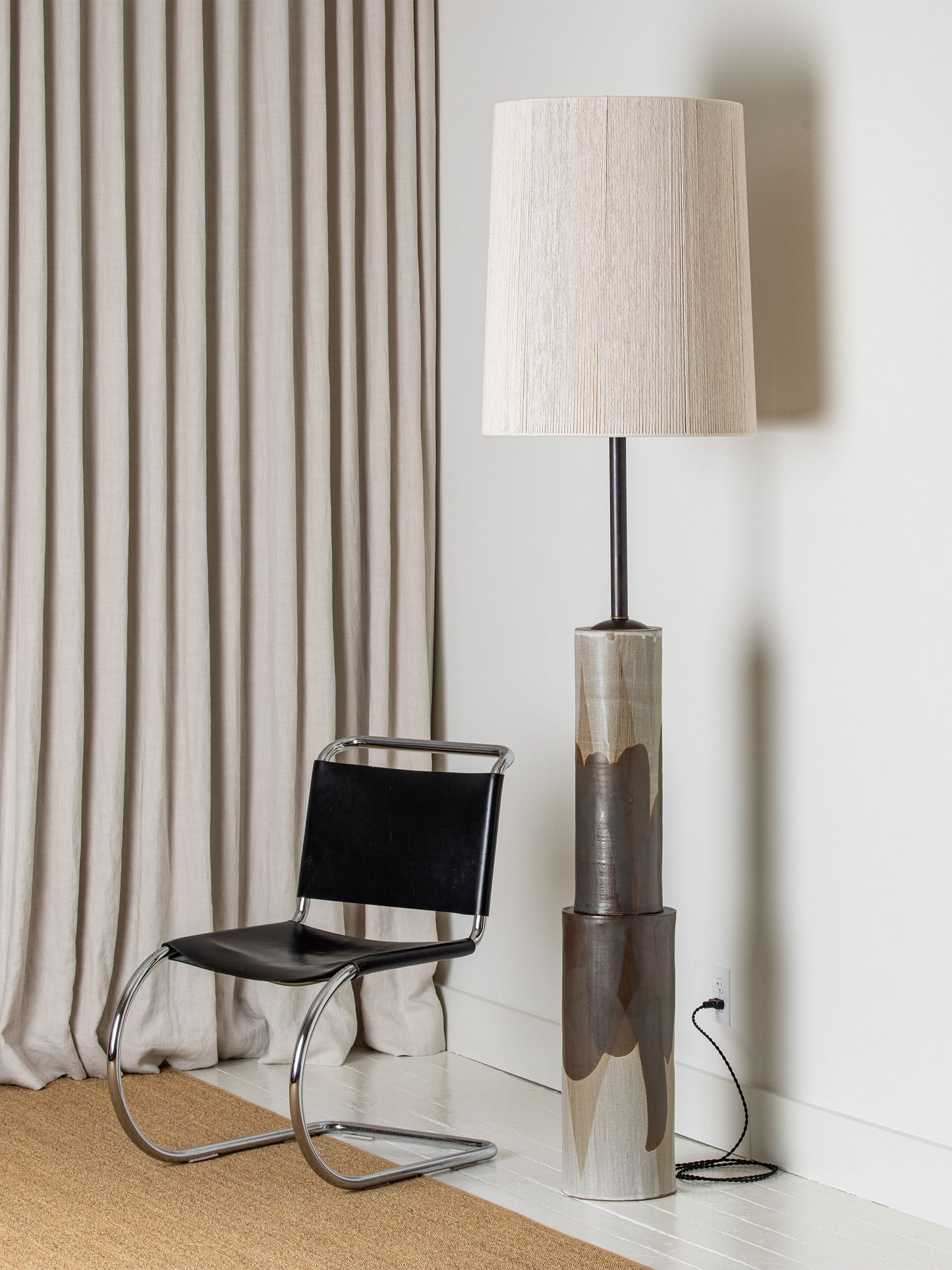 Montana Floor Lamp