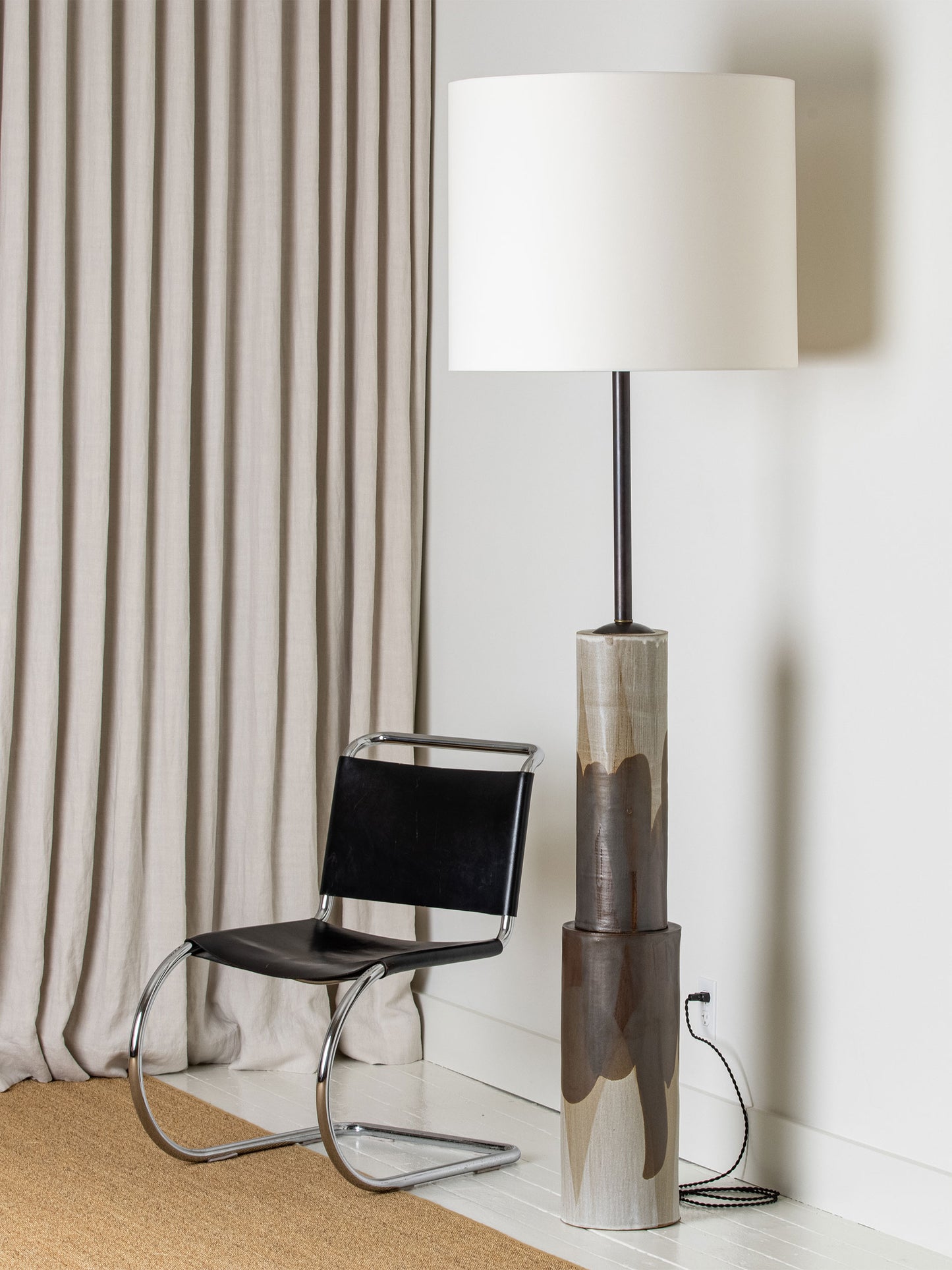 Montana Floor Lamp