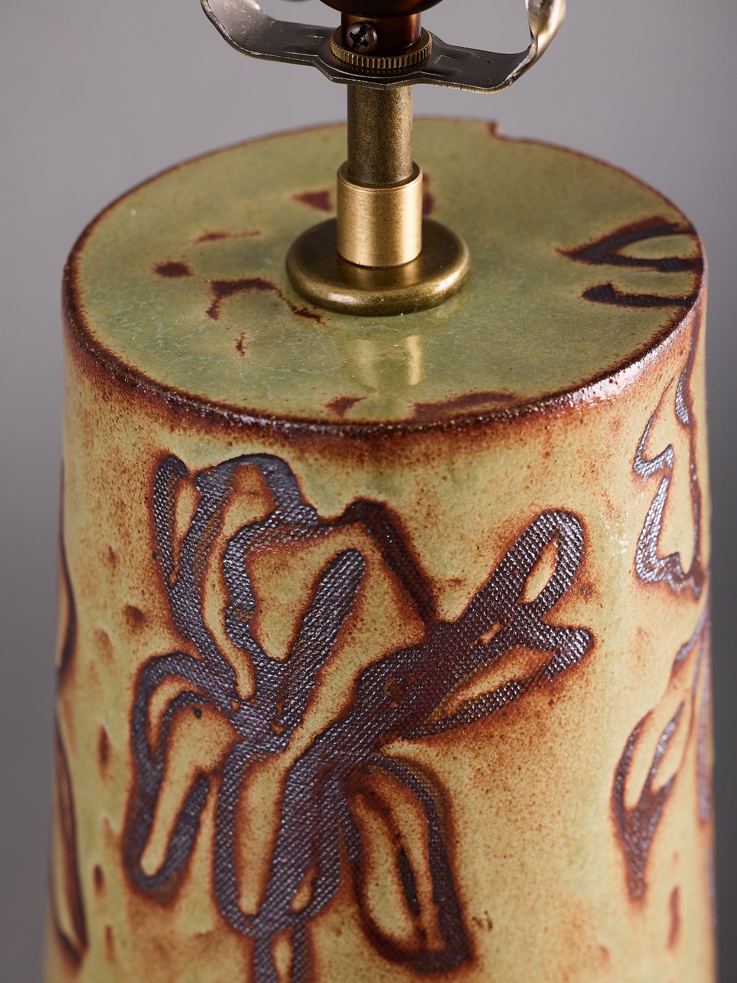 Iris Table Lamp